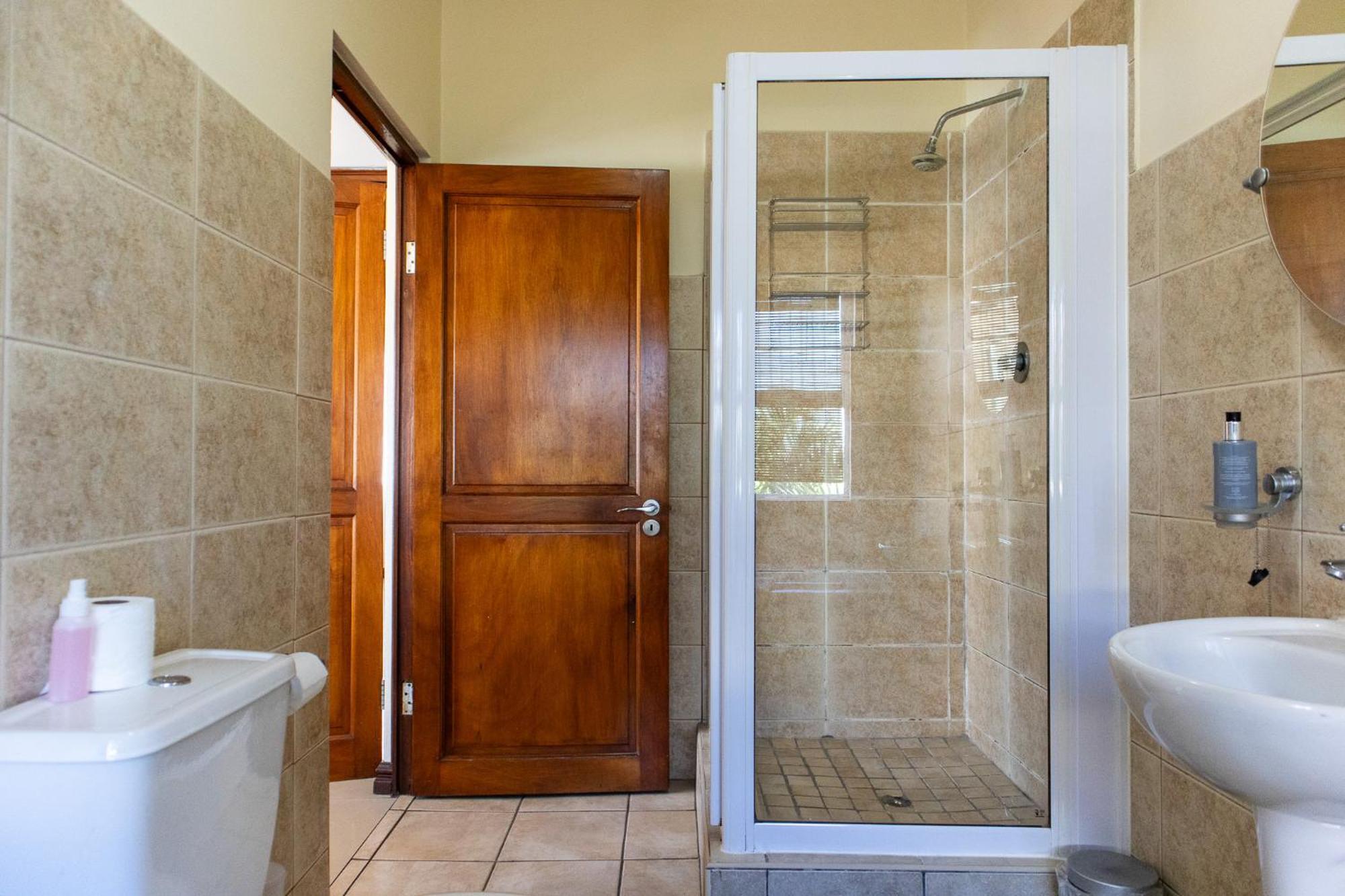 305 Guest House Amanzimtoti Exterior foto